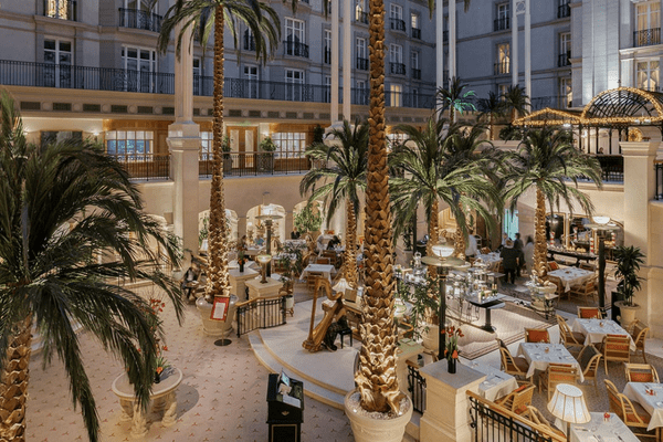 The lobby of The Landmark London.