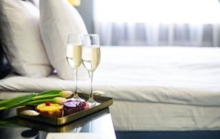 Drinks and cakes in the hotel room