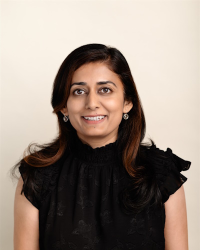 anisha-yadav-revinate-headshot-400x500px Headshot of Anisha Yadav