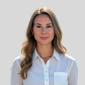 Carlie Fletcher headshot