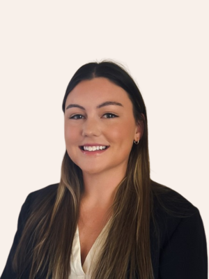 Headshot of Romney Mikkelson