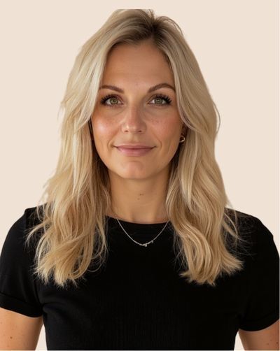 Headshot of Cora Le Marec