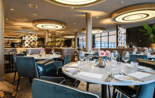 Van der Valk Breda dining room